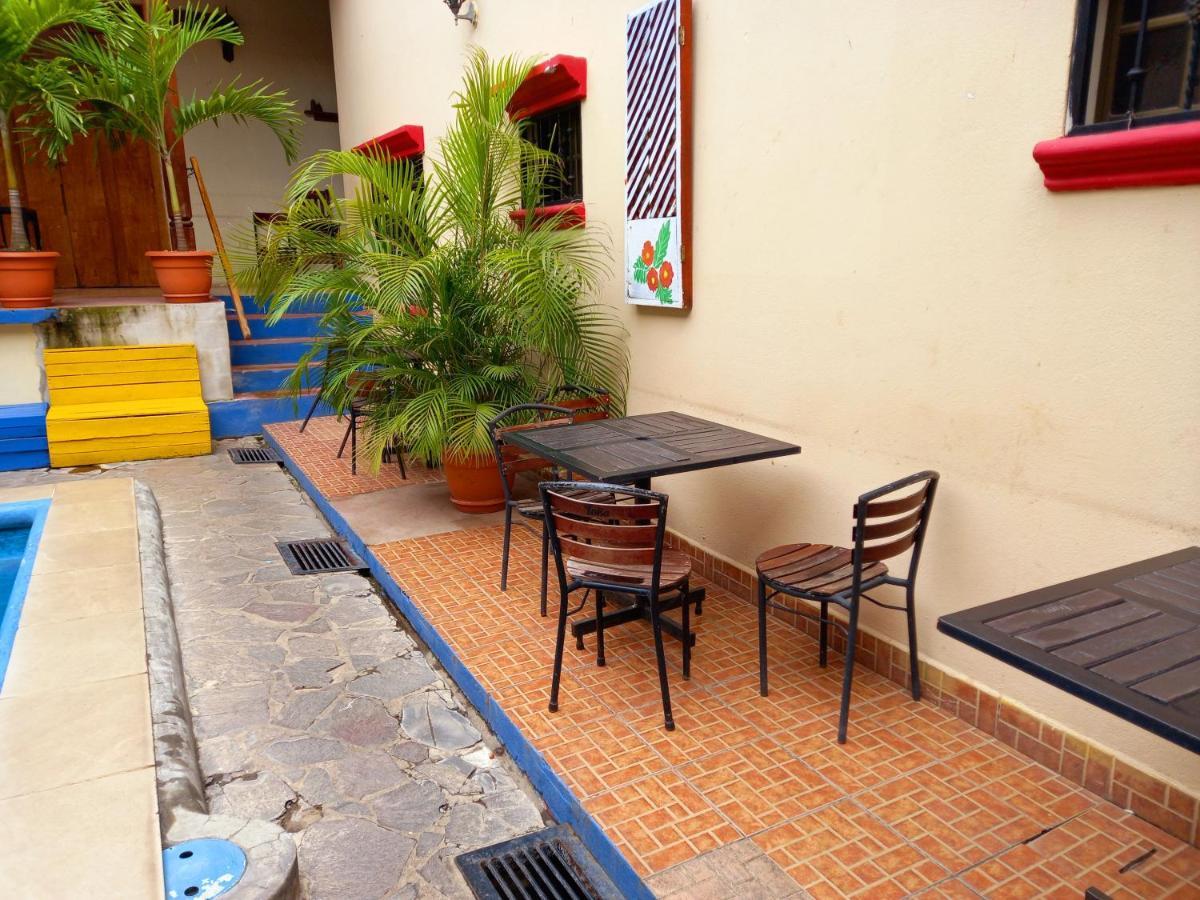 Hostal Don Gato Granada Ngoại thất bức ảnh